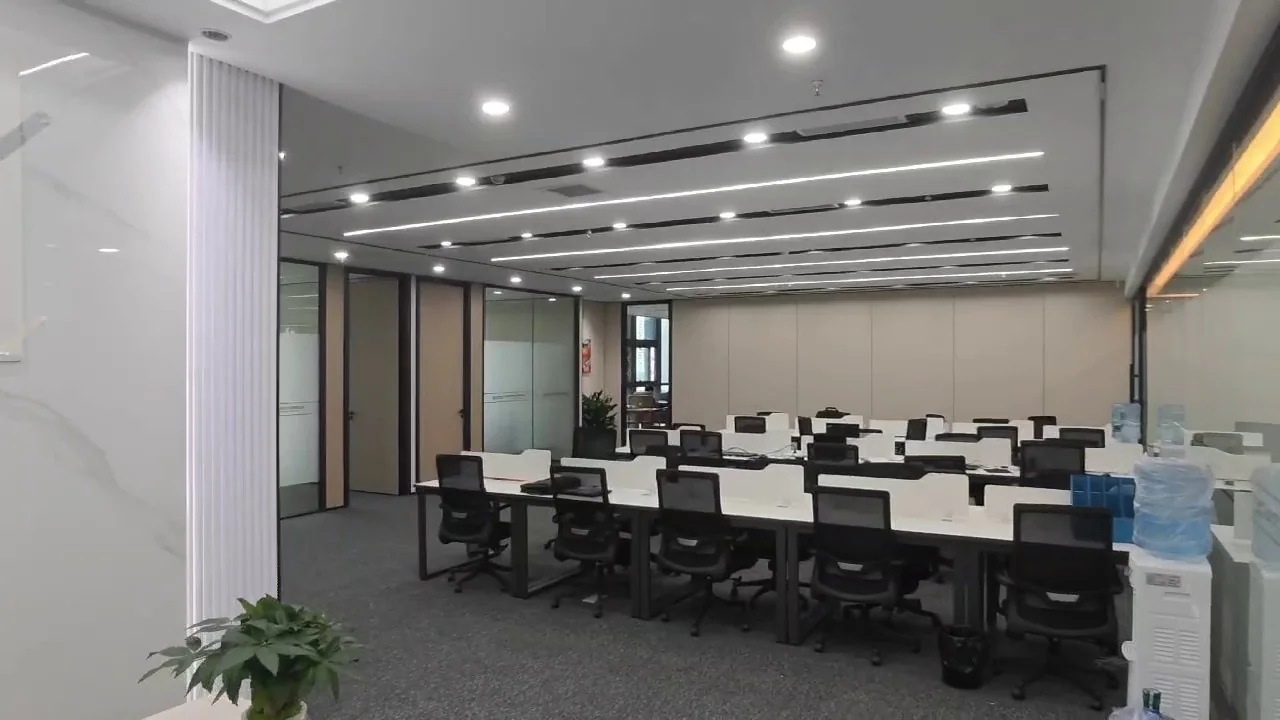 新址开放式办公区